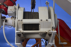 Schiffimpressionen. Der blaue Himmel ist Illusion