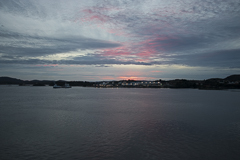 Die Sonne tut so, als wolle sie aufgehen